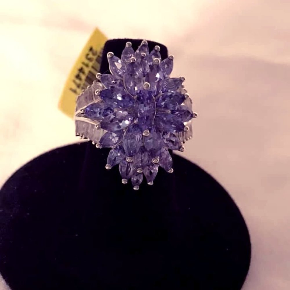 Tanzanite and White Topaz ring, size 6